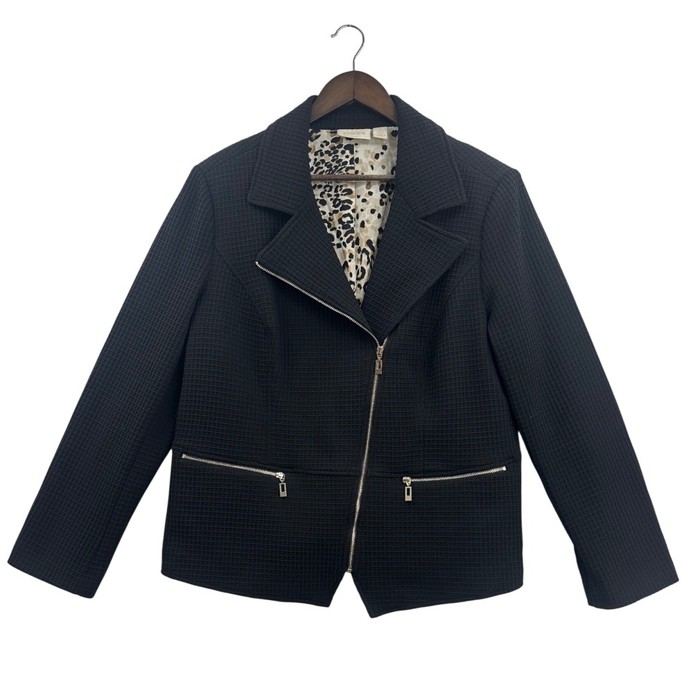 Chicos Black Textured Moto Jacket Leopard Lined Zipper Detail Womens Size 2
